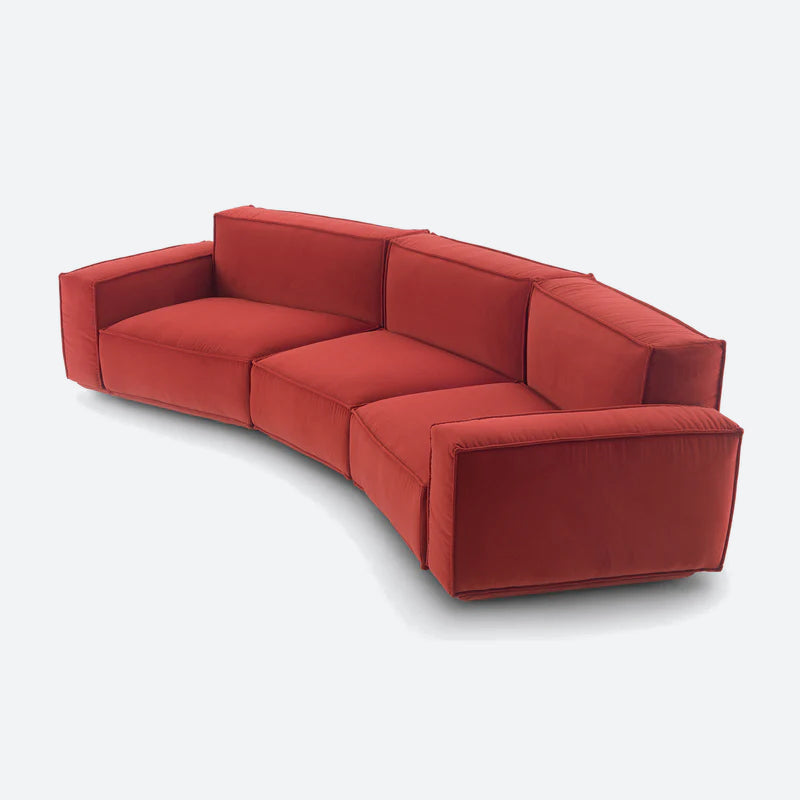 Piped Curve Sofa | Arflex Marechiaro