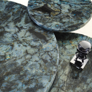 Lacquered Base Round Coffee Table L | Karl Lagerfeld Maison Wellen | Italianfurniture.com