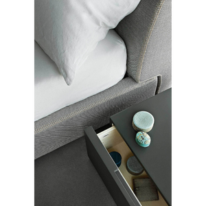 Lacquered 1-Drawer Nightstand | Lema Flin | Italianfurniture.com