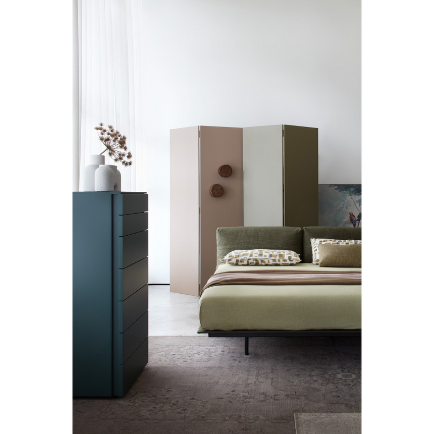 Matte Grooved Chest of Drawers | Lema Florens | Italianfurniture.com