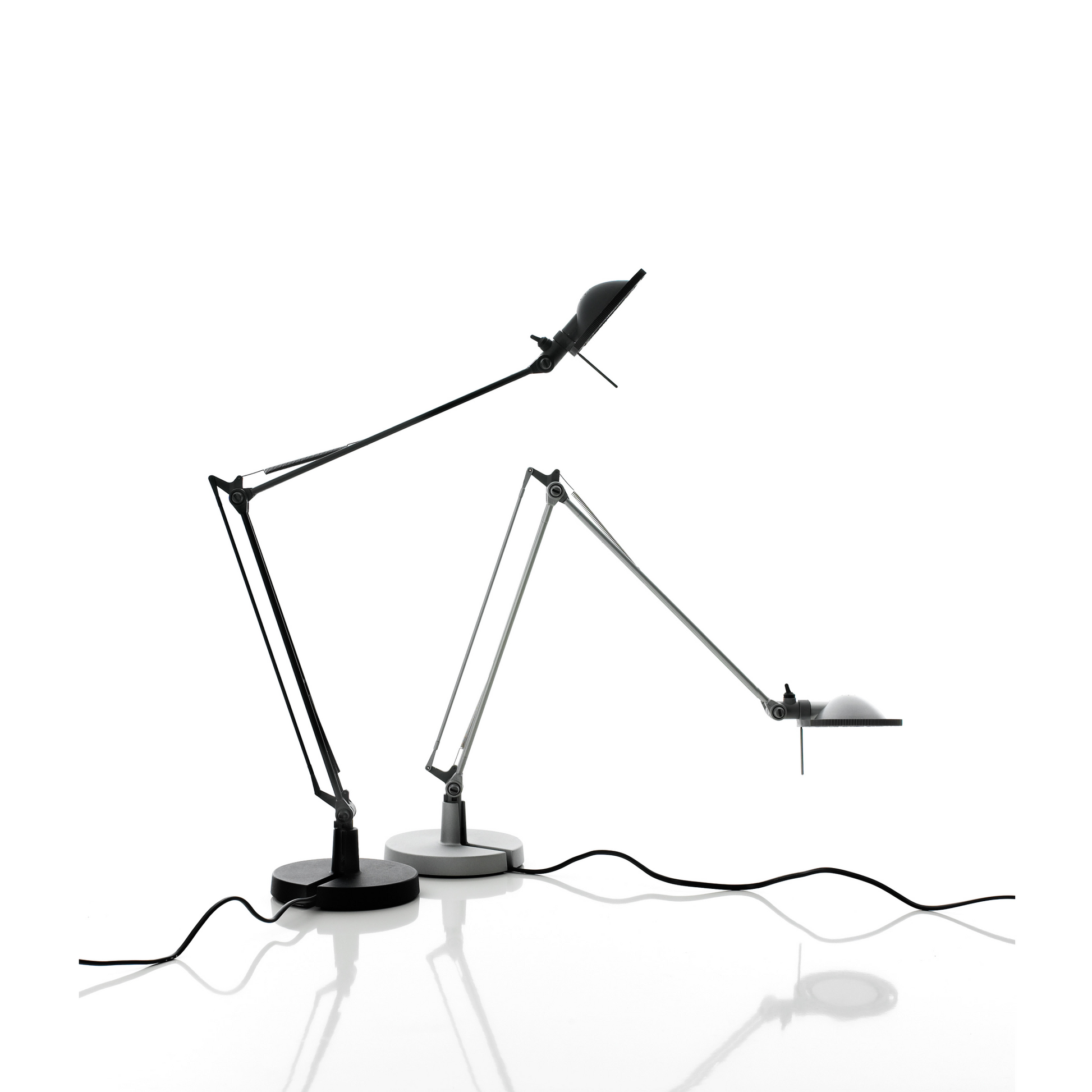 Dome Adjustable Table Lamp | Luceplan Berenice | Italianfurniture.com