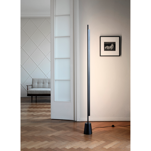 Metal Bar Floor Lamp | Luceplan Compendium | Italianfurniture.com