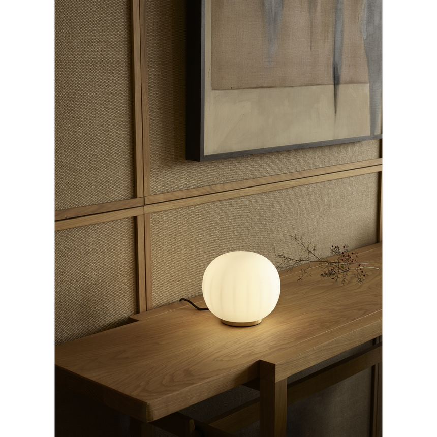 Round Glass Stemless Table Lamp | Luceplan Lita | Italianfurniture.com