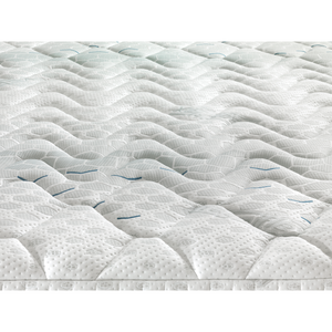 Thermoregulating Checkered Plush Mattress | Magniflex Magnistretch | Italianfurniture.com