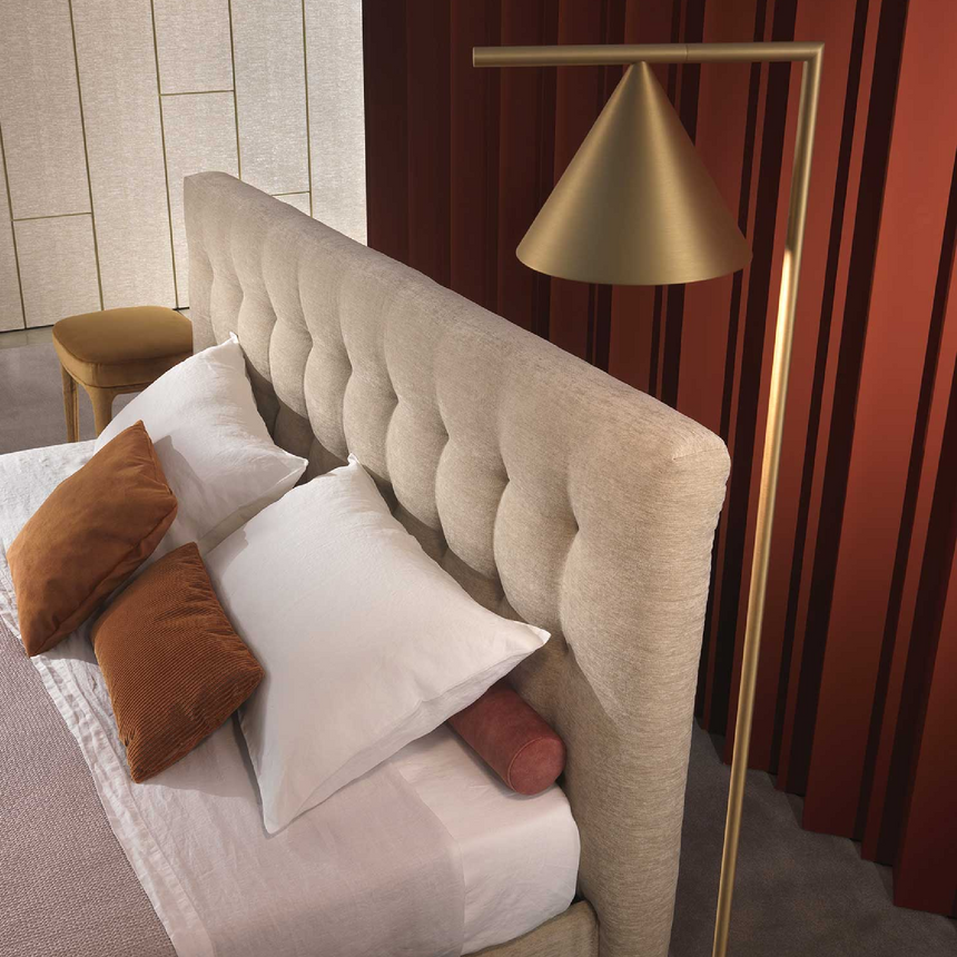 Quilted Modern Bed | Marelli Parker | Italianfurniture.com