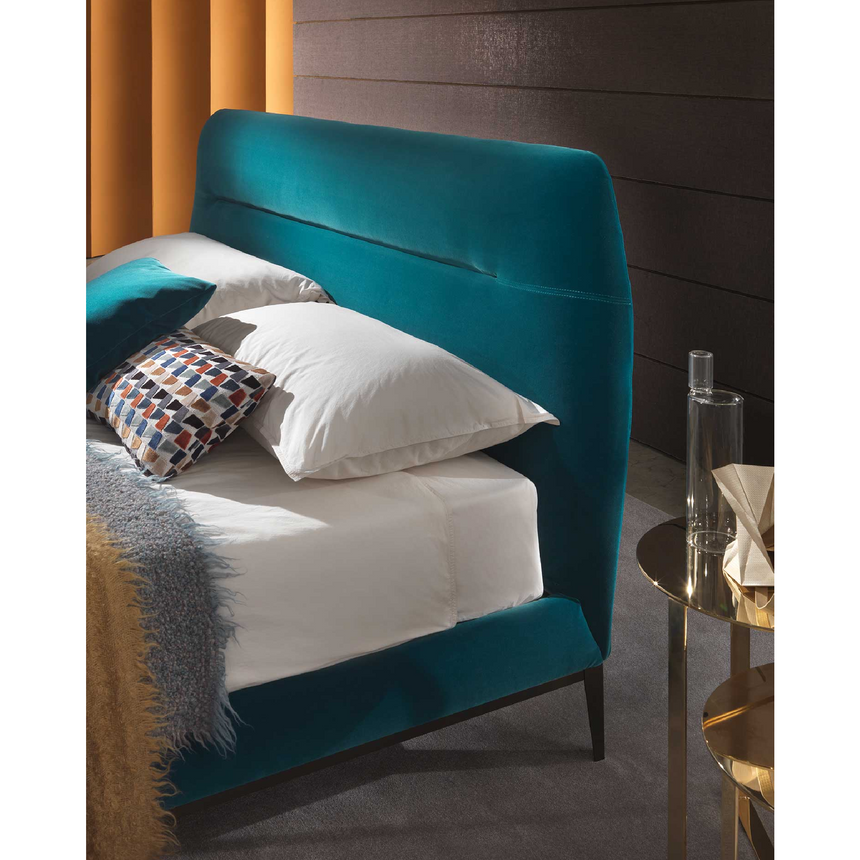 Metal Base Modern Bed | Marelli Ritz | Italianfurniture.com
