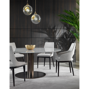 Metal Base Glass Dining Table | Marelli Break | Italianfurniture.com