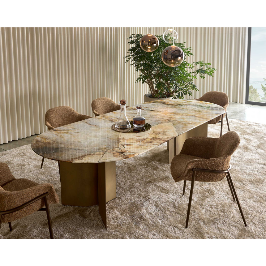 Shell Dining Armchair | Marelli Chia | Italianfurniture.com