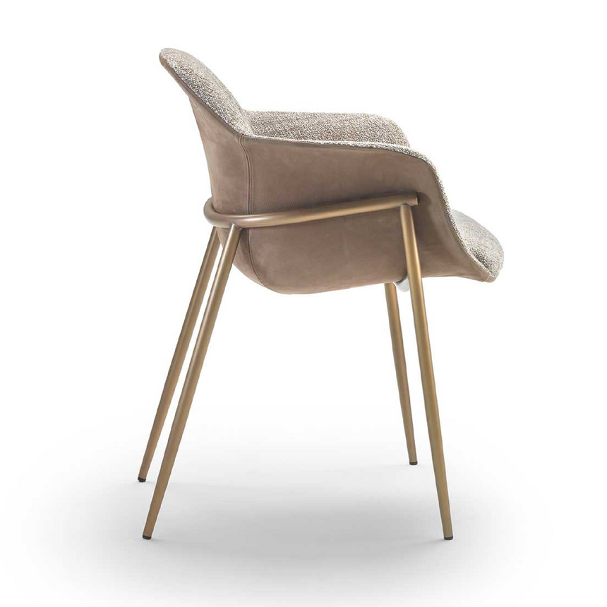 Shell Dining Armchair | Marelli Chia | Italianfurniture.com