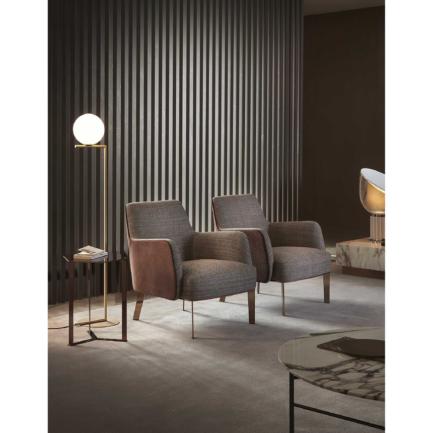 Splayed Rear Leg Armchair | Marelli Clipper | Italianfurniture.com