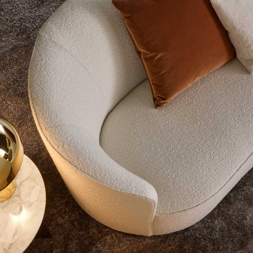 Metal Base Oval Sofa | Marelli Moon | Italianfurniture.com