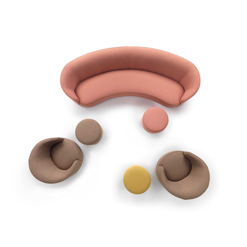 Metal Base Curved Sofa | Marelli Moon | italianfurniture.com