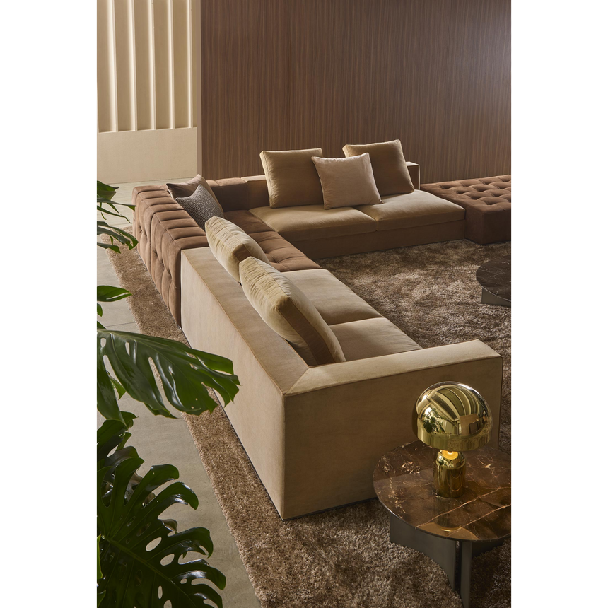 Angular Back Central Sofa | Marelli Matheus | Italianfurniture.com