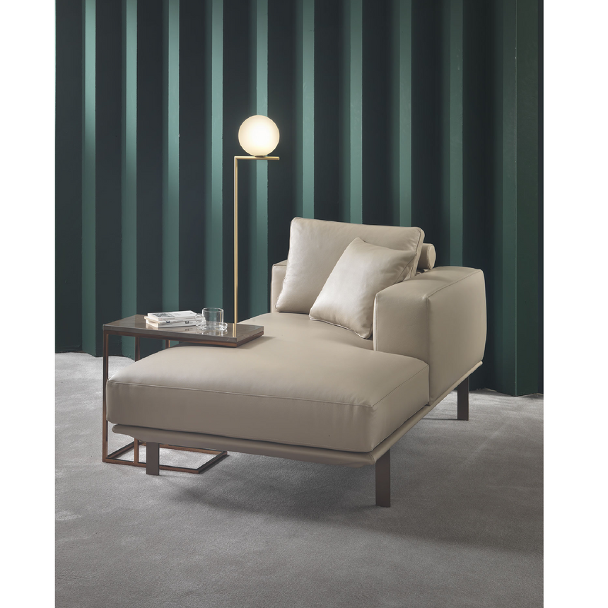 Minimalist Single-Armed Longchair | Marelli Richard | Italianfurniture.com