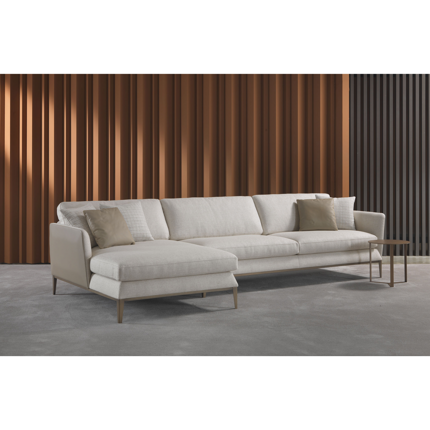 Flared Arm Longchair | Marelli Ritz