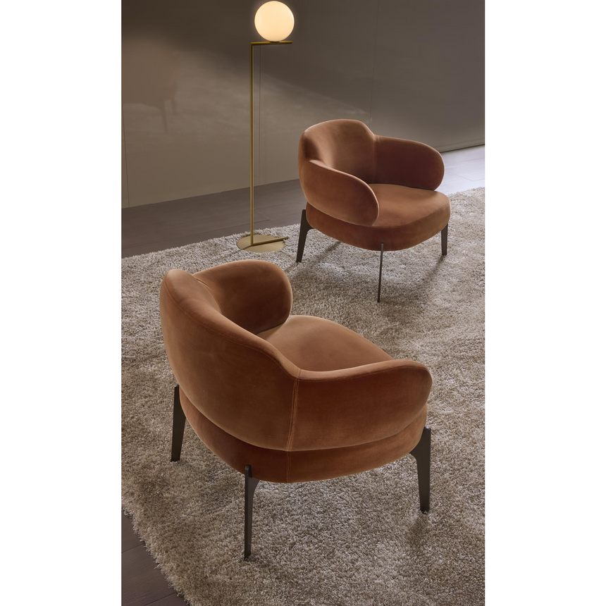 Modern Chunky Lounge Armchair | Marelli Sign | Italianfuniture.com