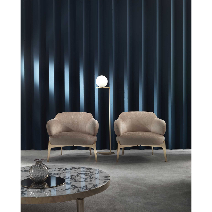 Modern Chunky Lounge Armchair | Marelli Sign | Italianfuniture.com