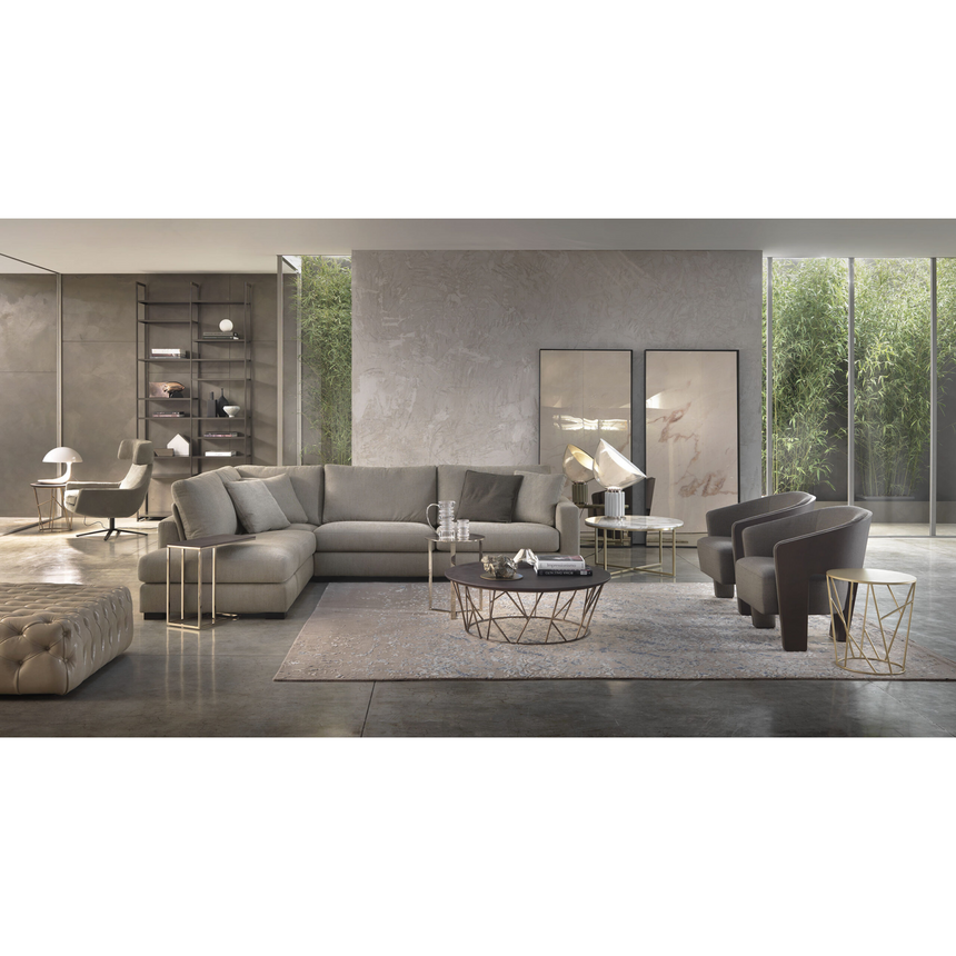 Minimalist Sofa with Ottoman | Marelli Oliver | Italianfurniture.com