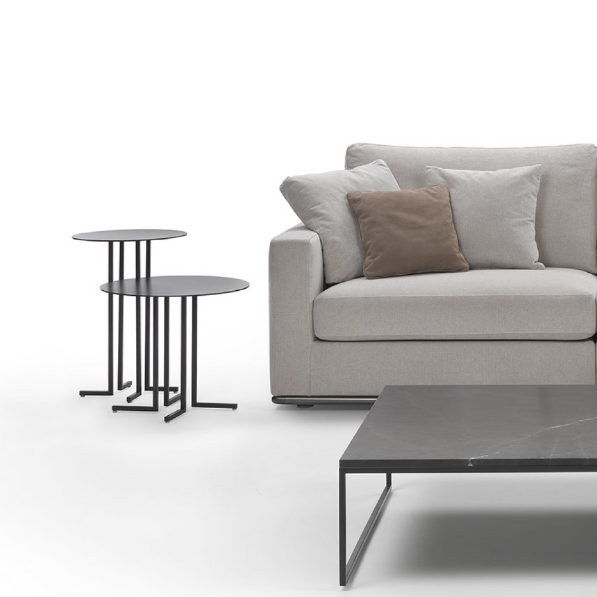 Metal Base Minimalist Side Sofa | Marelli Oliver | Italianfurniture.com