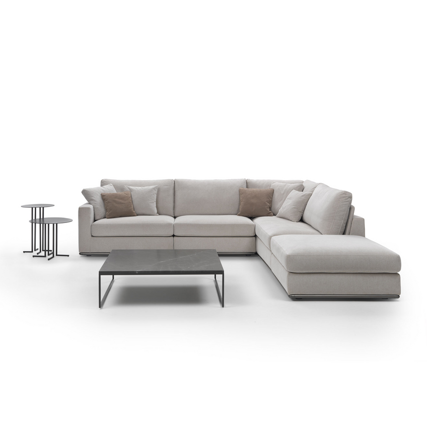 Metal Base 2-Seater Sofa Bed | Marelli Oliver  | Italianfurniture.com