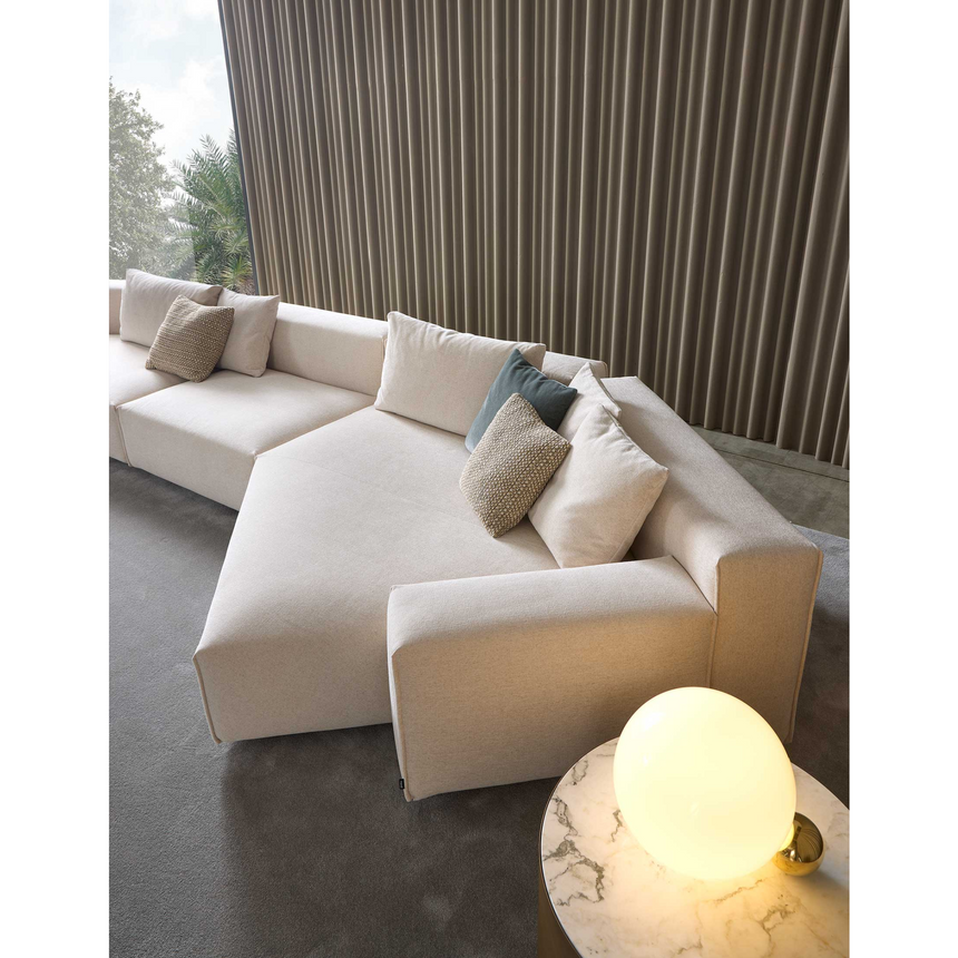 Vertical Seam Corner Sofa | Marelli Yann