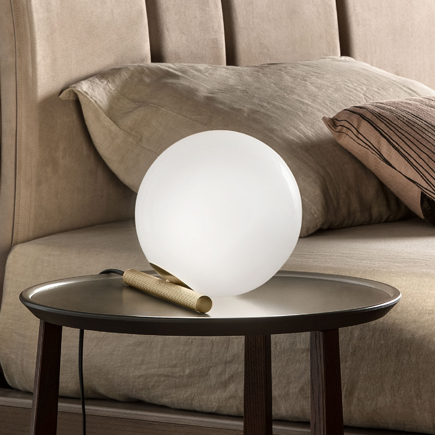 White Glass Orb Table Lamp | Masiero Posy | Italianfurniture.com