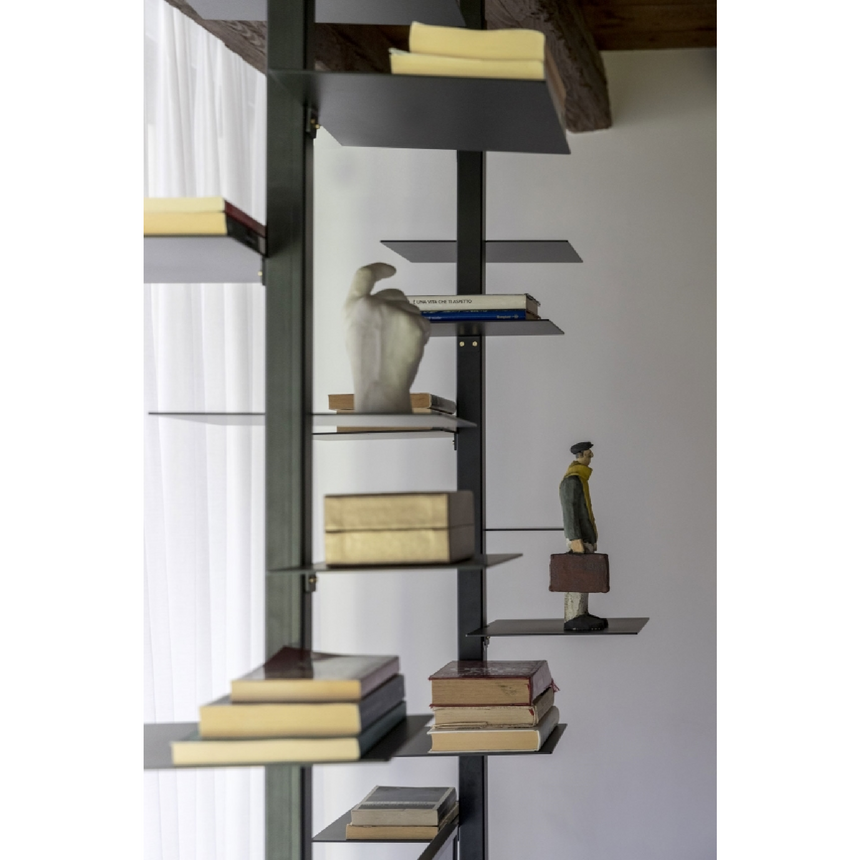 Floor-To-Ceiling Bookcase | Mogg Adelaide | Italianfurniture.com