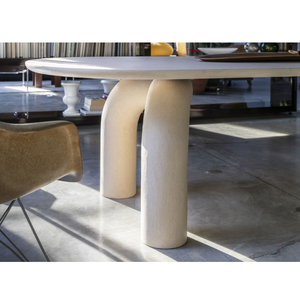 Hand-Troweled Modern Dining Table | Mogg Elephante | Italianfurniture.com