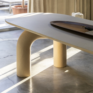 Hand-Troweled Modern Dining Table | Mogg Elephante | Italianfurniture.com