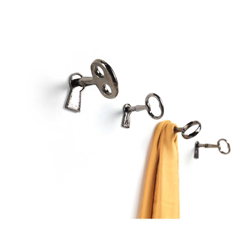 Black Key Mirror Cloth Hangers (4) | Mogg Memorie | Italianfurniture.com