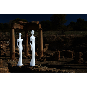 Woman Outdoor Sculpture | Myyour Penelope | Italianfurniture.com