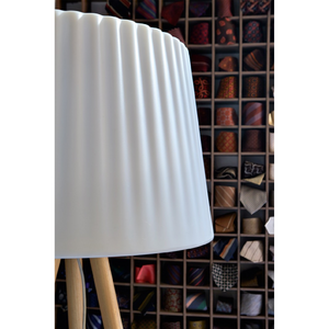 White Tripod Outdoor Floor Lamp | Myyour Agata | Italianfurniture.com