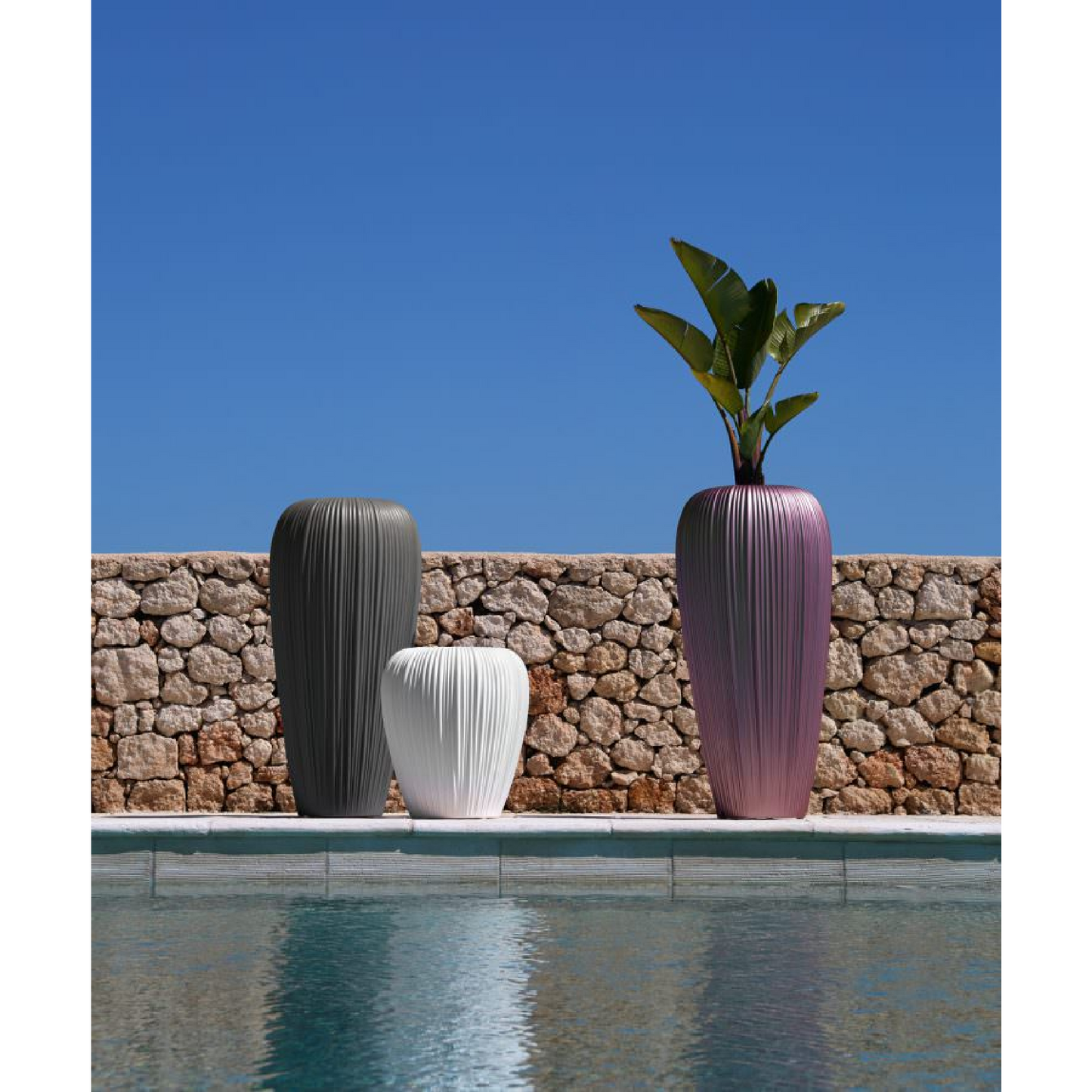 Ridged Outdoor Planter | Myyour Skin | Italianfurniture.com