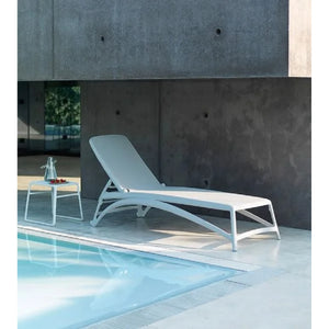 Outdoor Side Table with Tray | Nardi Pop | Italianfurmiture.com