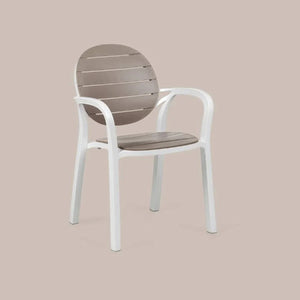 Round-Back Slatted Armchair | Nardi Palma | Italianfurniture.com