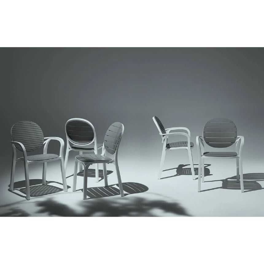 Round-Back Slatted Armchair | Nardi Palma | Italianfurniture.com