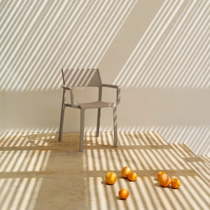 Open-back Outdoor Dining Armchair | Nardi Trill