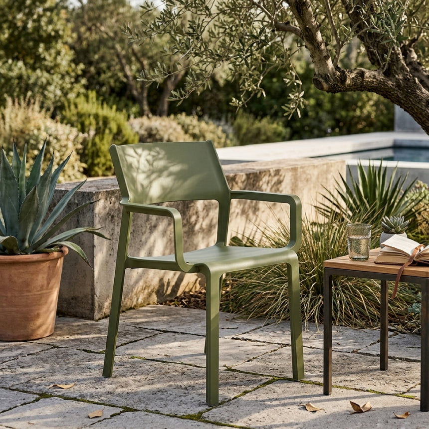 Open-back Outdoor Dining Armchair | Nardi Trill