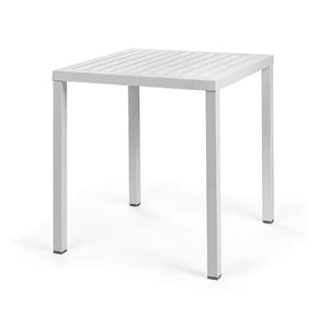 Outdoor Dining Tables