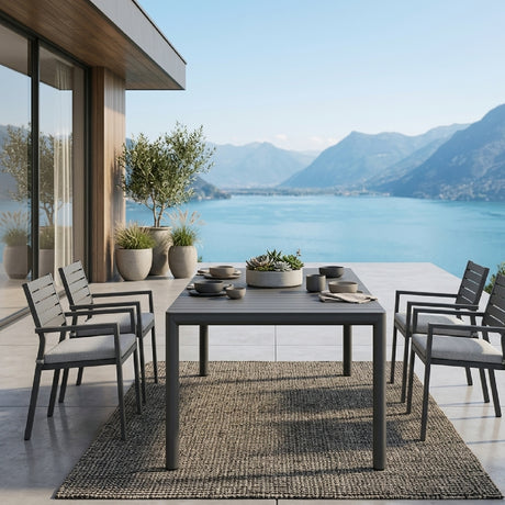 Slatted Extendable Outdoor Dining Table | Nardi Tevere | Italianfurniture.com