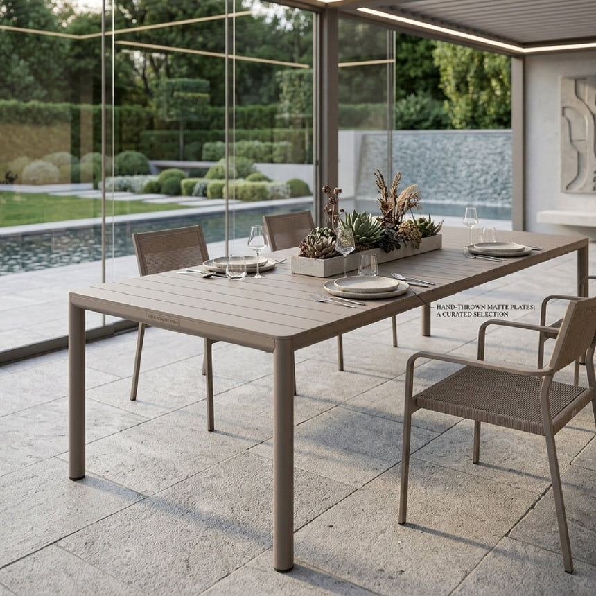 Slatted Extendable Outdoor Dining Table | Nardi Tevere | Italianfurniture.com