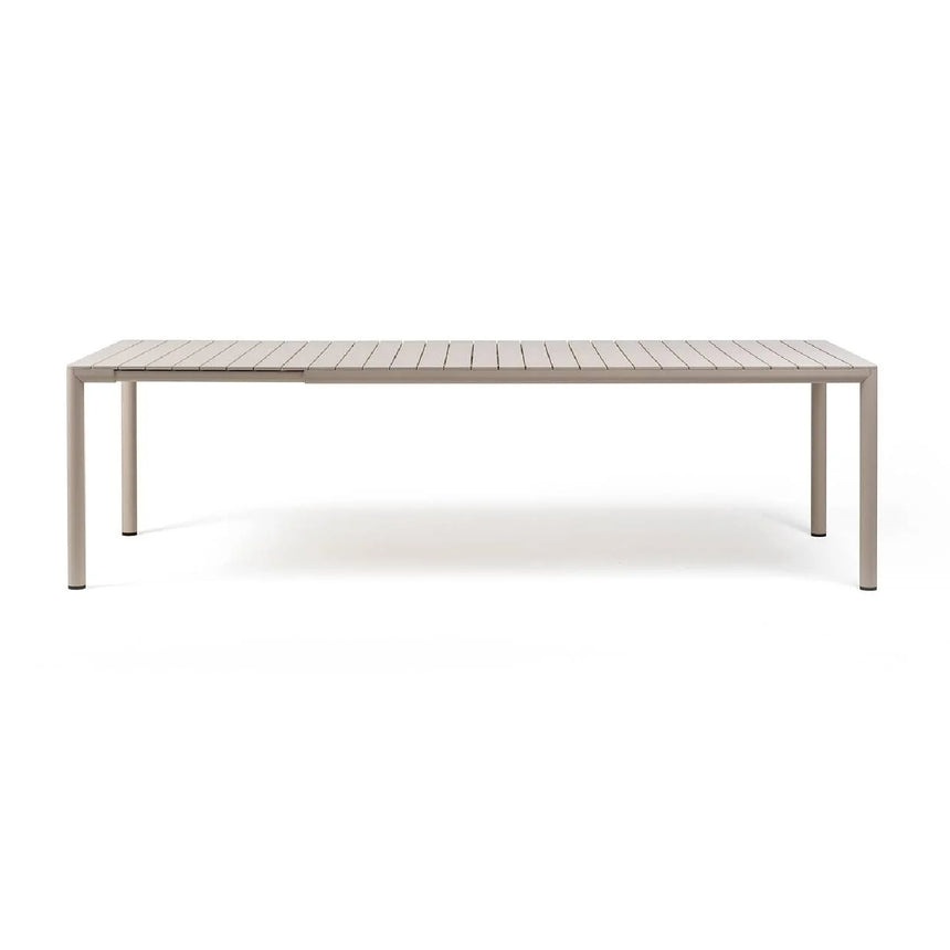 Slatted Extendable Outdoor Dining Table | Nardi Tevere | Italianfurniture.com