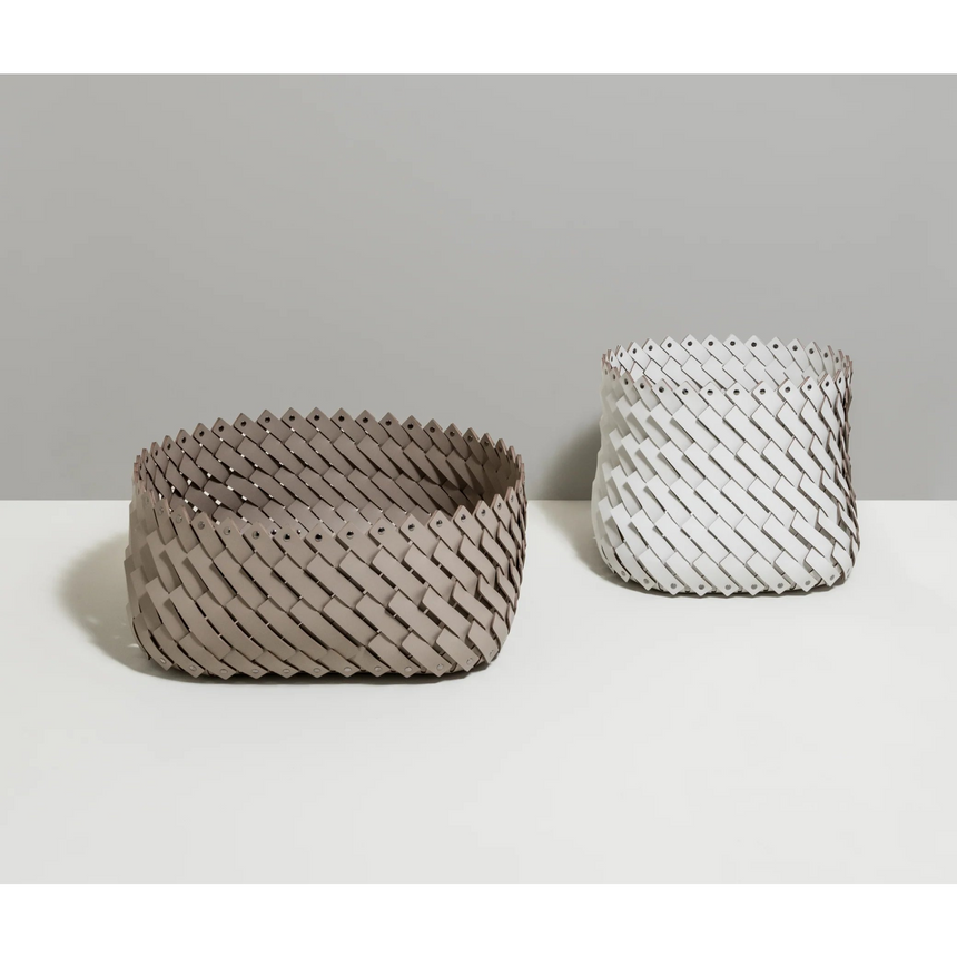 Woven Leather Strips Square Basket L | Pinetti Almeria | Italianfurniture.com