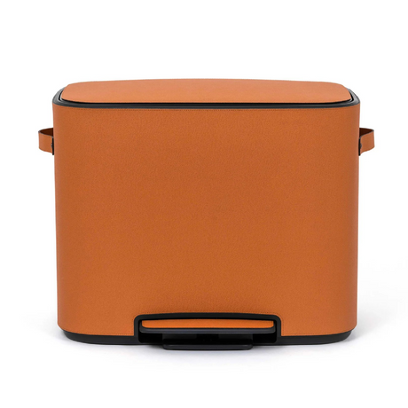 Leather Covered Pedal Bin | Pinetti Big | Italianfuniture.com