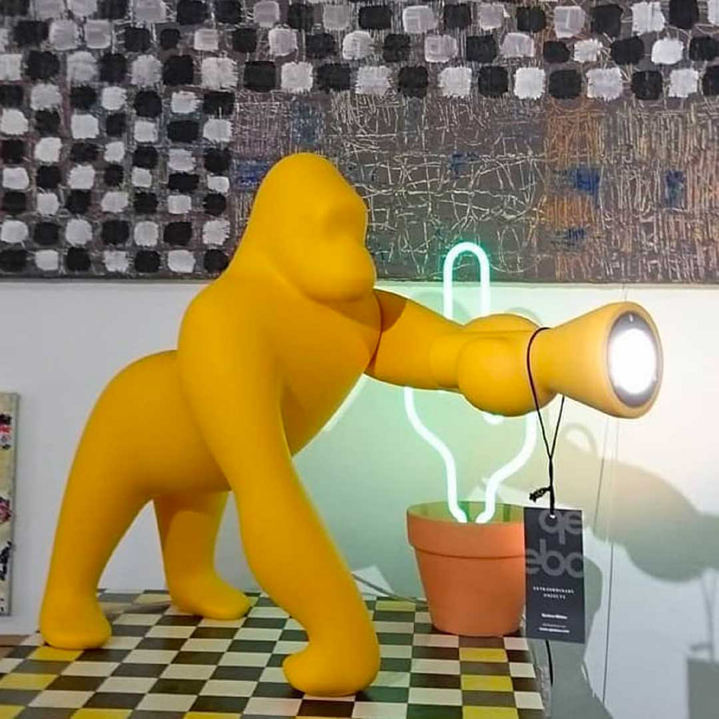 Gorilla-Shaped Table/Floor Lamp XS | Qeeboo Kong | Italianfurniture.com