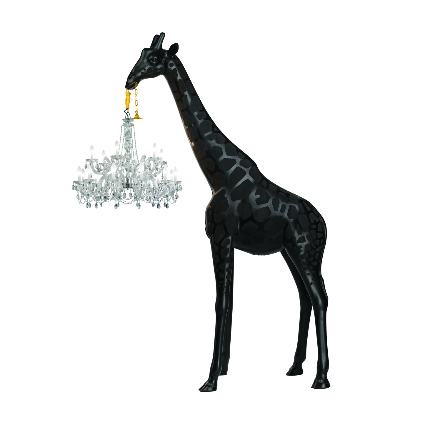 Outdoor Giraffe Statue Chandelier | Qeeboo Giraffe in Love | Italianfurniture.com