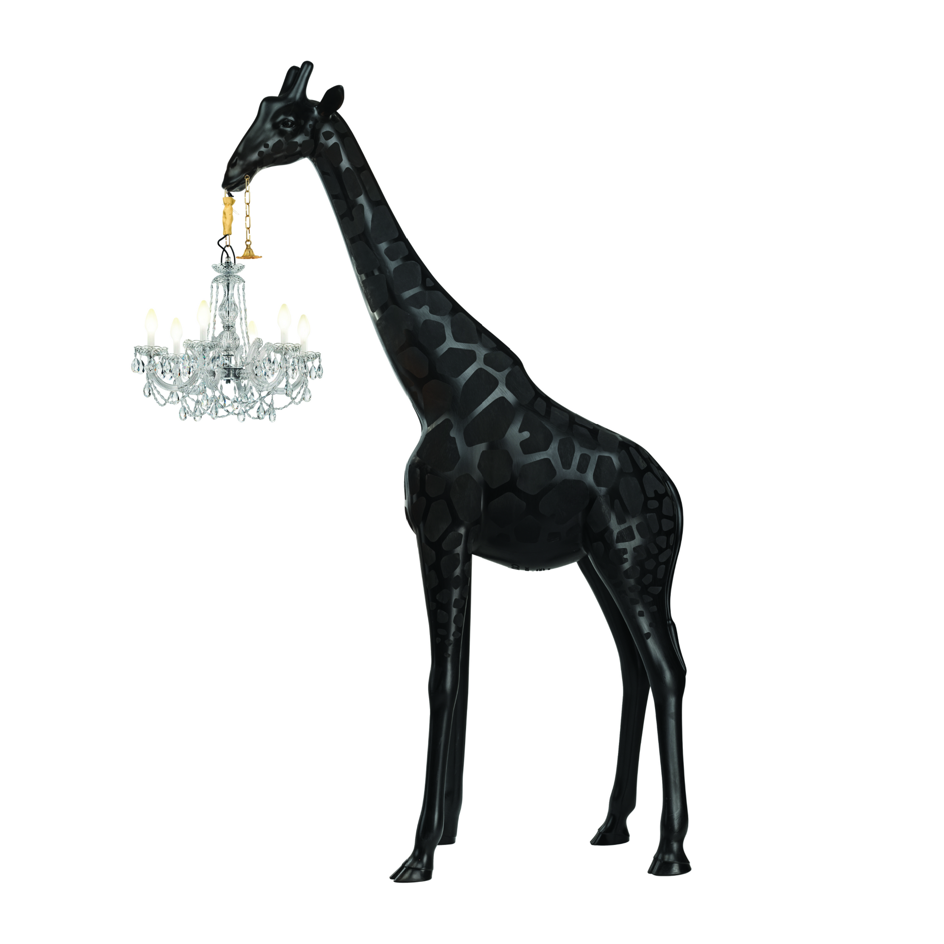 Outdoor Giraffe Statue Chandelier | Qeeboo Giraffe in Love | Italianfurniture.com