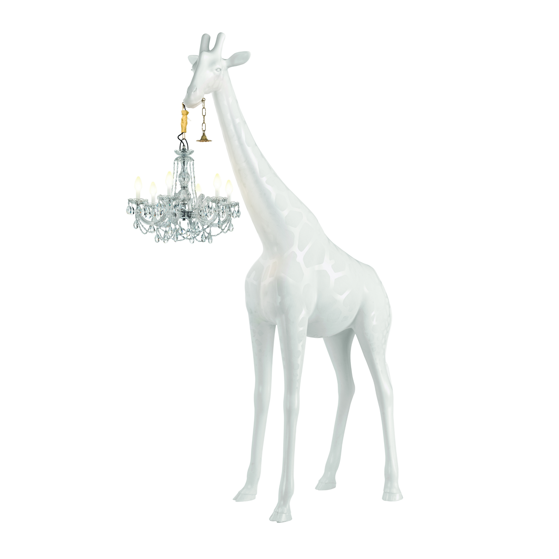 Outdoor Giraffe Statue Chandelier | Qeeboo Giraffe in Love | Italianfurniture.com