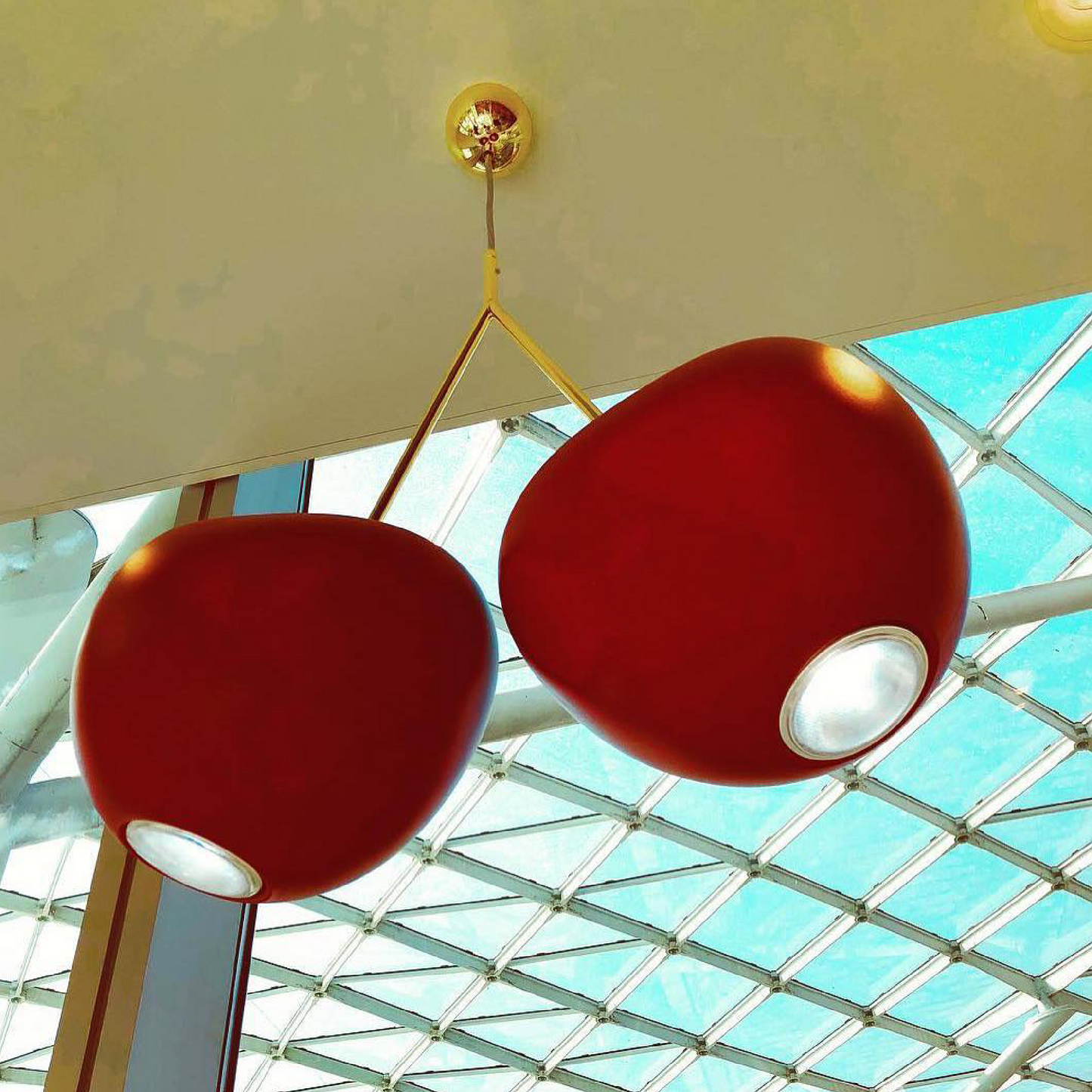 Modern Sculptural Chandelier | Qeeboo Cherry | Italianfurniture.com