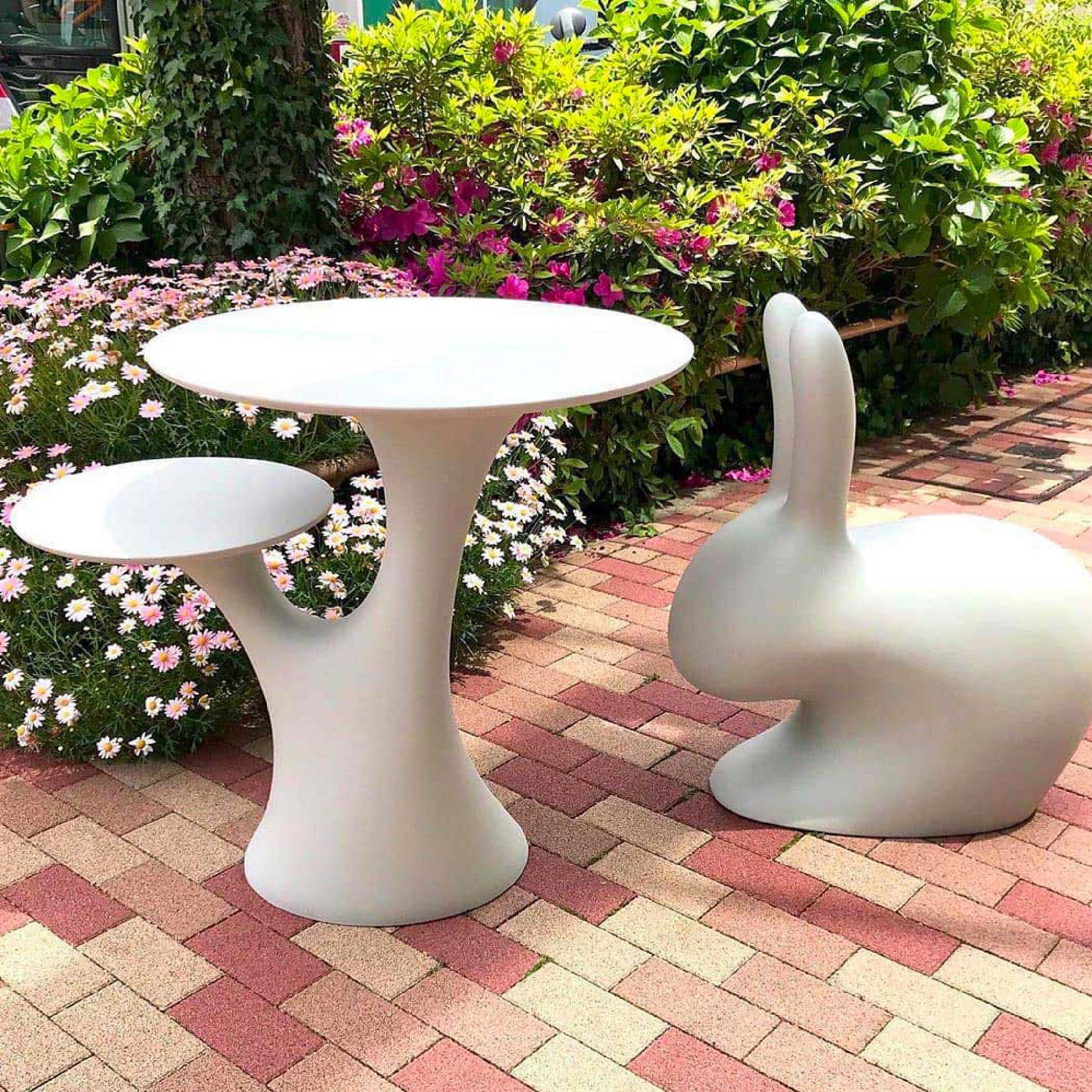 Two-Level Side Table | Qeeboo Rabbit Tree | Italianfurniture.com